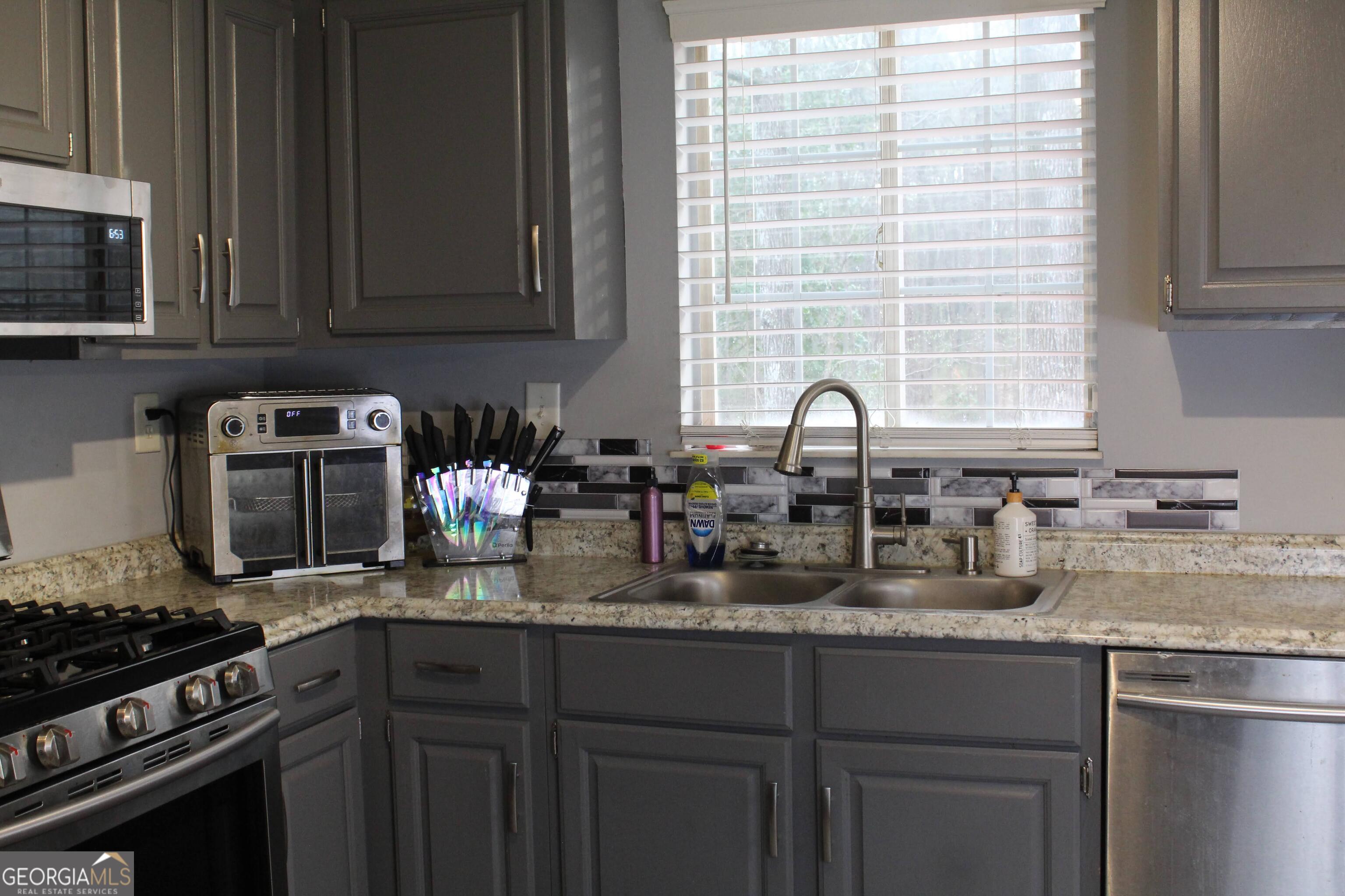 5281 Tasman Trail Lithonia GA 30038