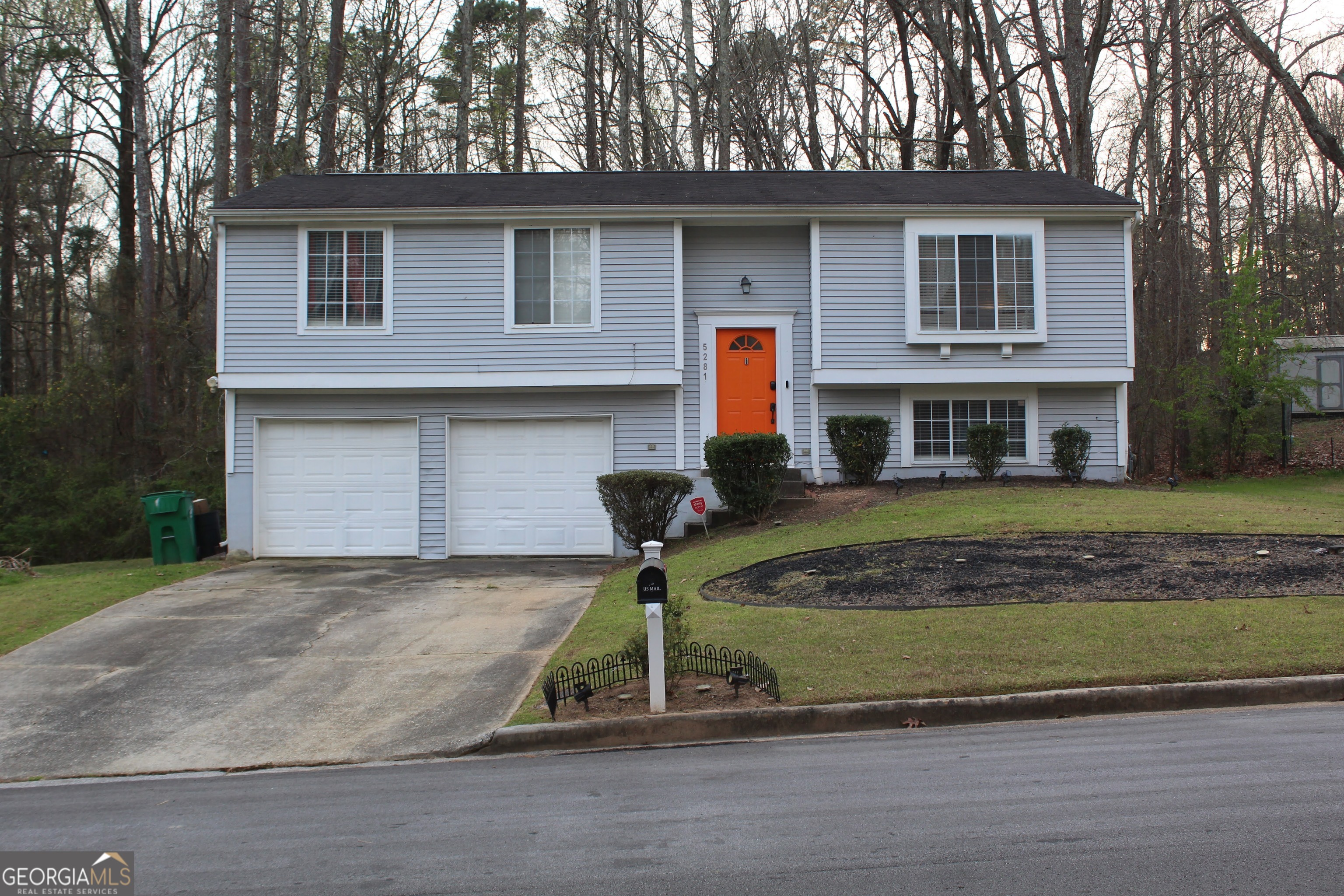 5281 Tasman Trail Lithonia GA 30038