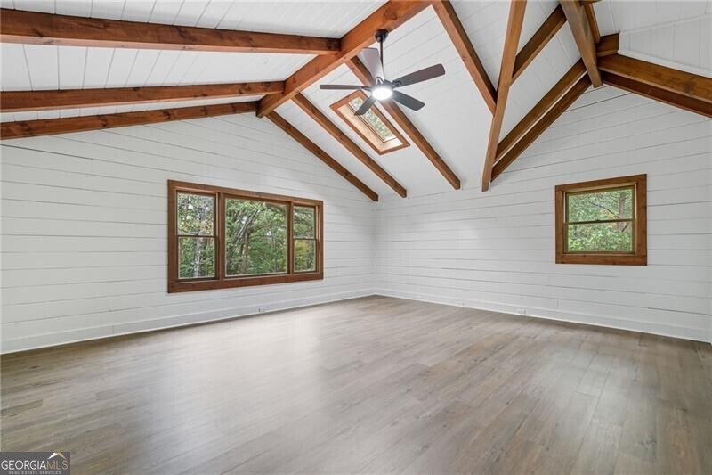 509 E Valley Road NE Rydal GA 30171