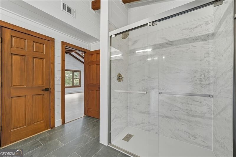 509 E Valley Road NE Rydal GA 30171