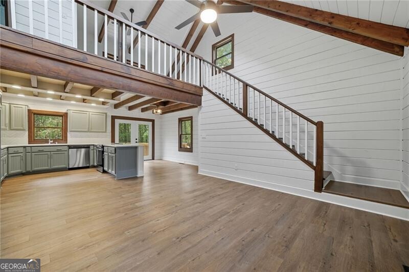 509 E Valley Road NE Rydal GA 30171