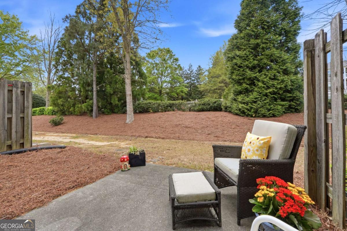 2059 Lakeshore Overlook Drive NW Kennesaw GA 30152