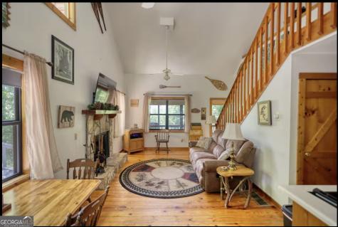 2531 Hunter Road Hiawassee GA 30546