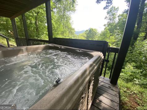 2531 Hunter Road Hiawassee GA 30546