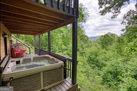 2531 Hunter Road Hiawassee GA 30546