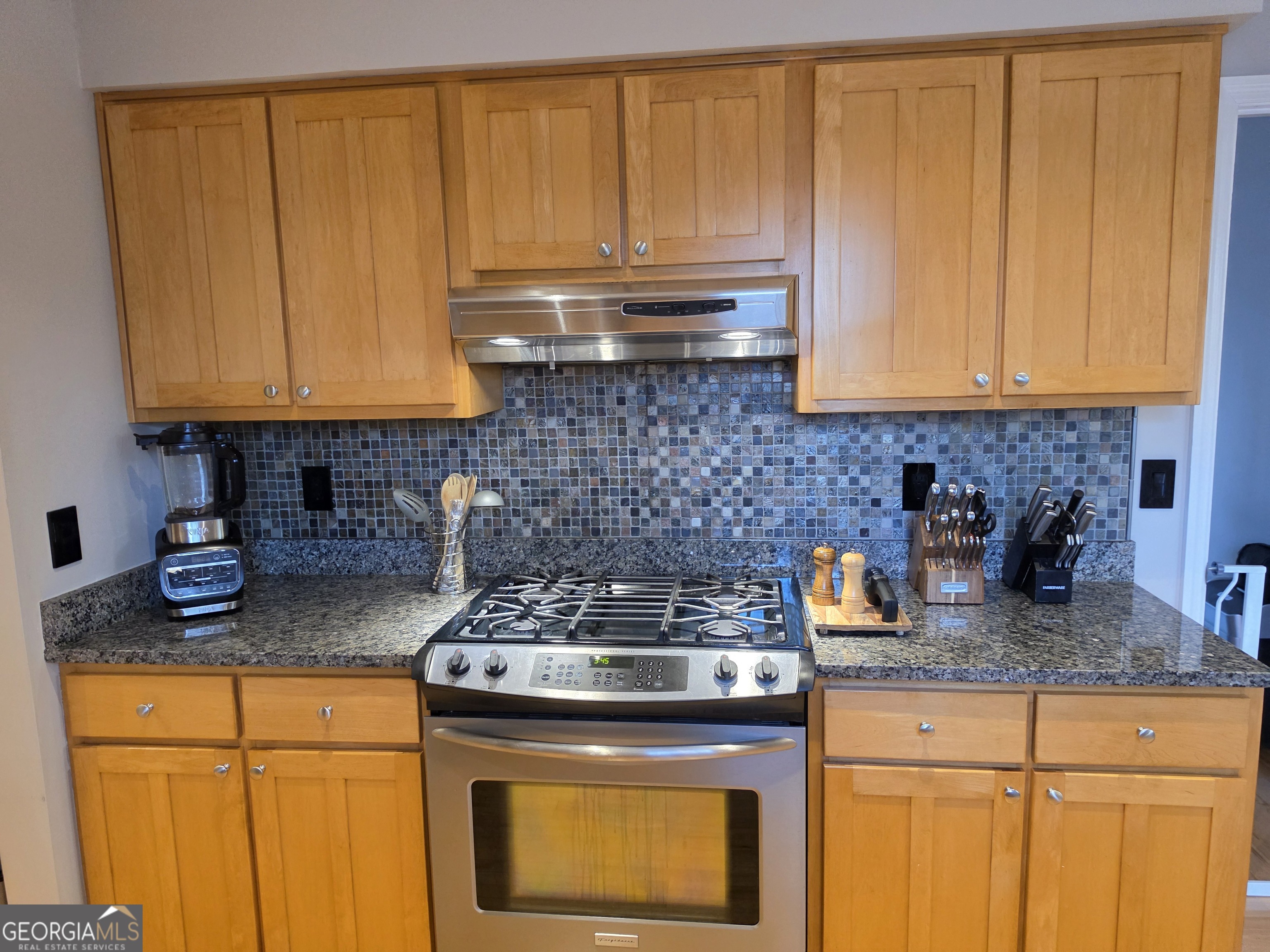 1186 Crestbrook Lane SW Mableton GA 30126