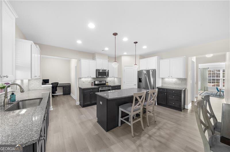425 Spring View Drive Woodstock GA 30188