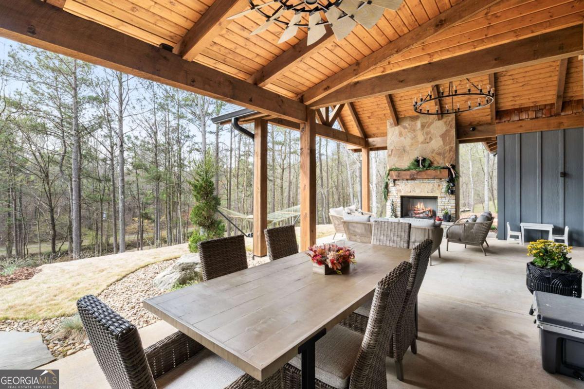 1420 Henry Evans Road Ellijay GA 30540