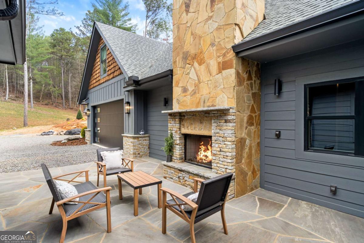 1420 Henry Evans Road Ellijay GA 30540