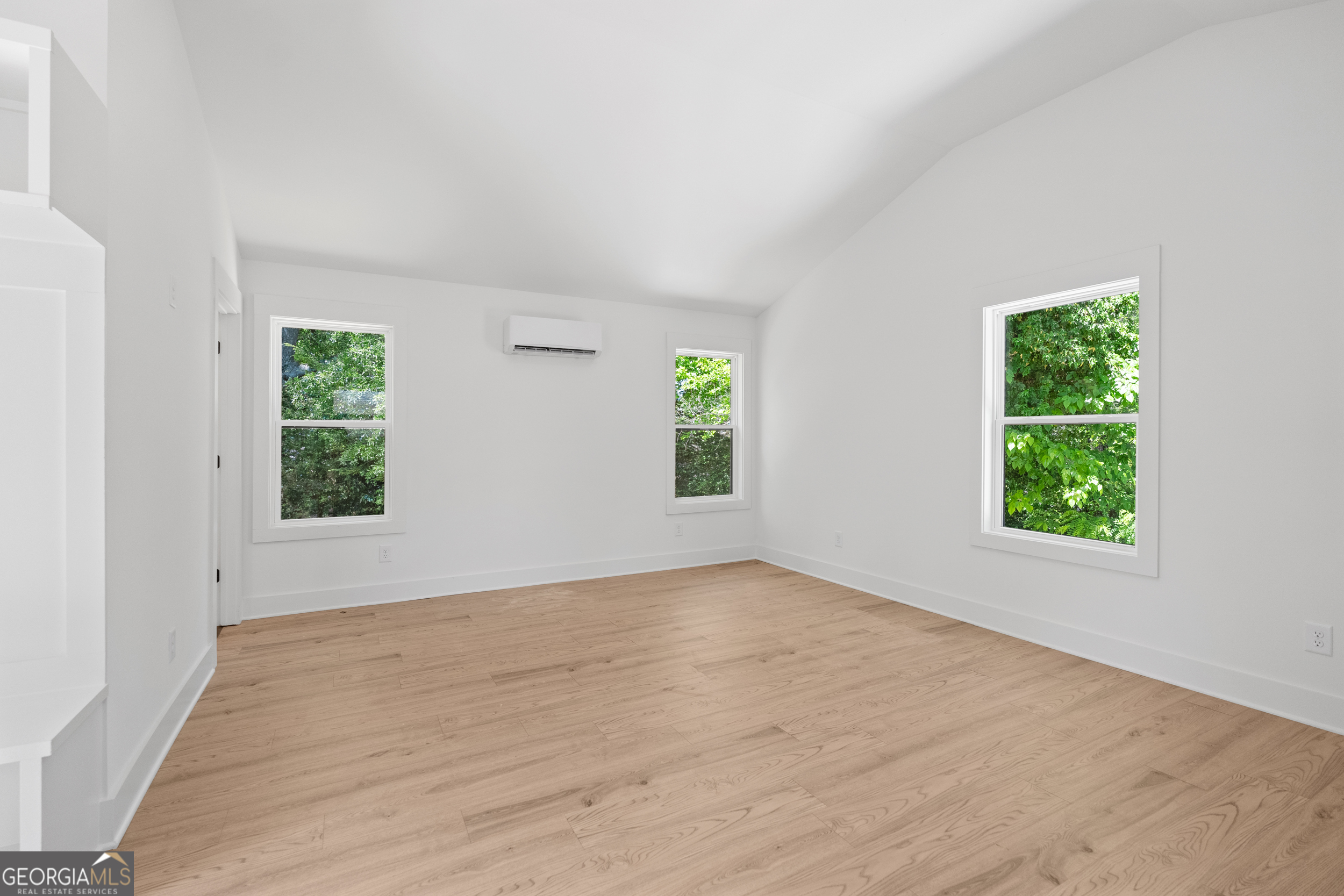 25 Candler Road SE Atlanta GA 30317