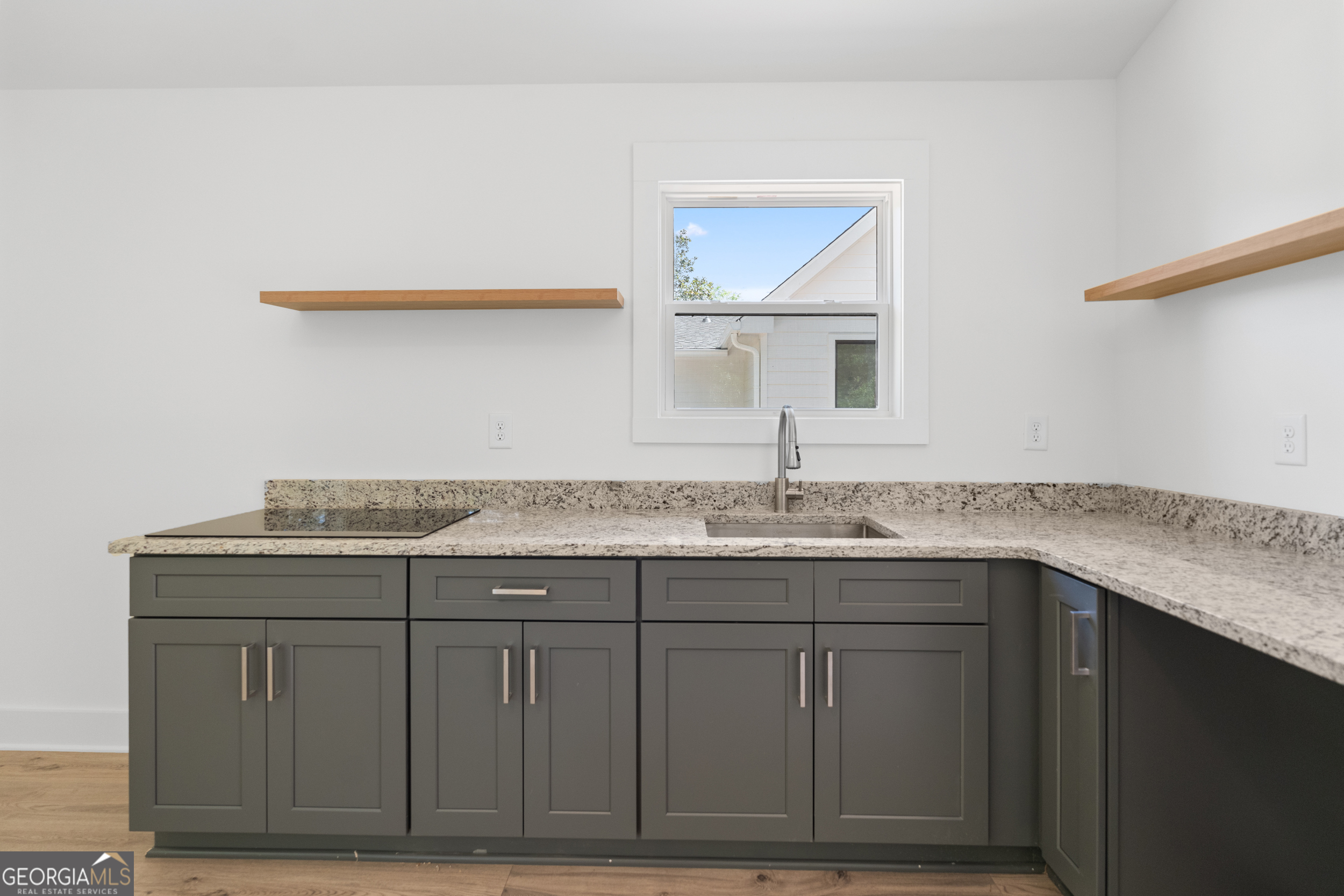25 Candler Road SE Atlanta GA 30317