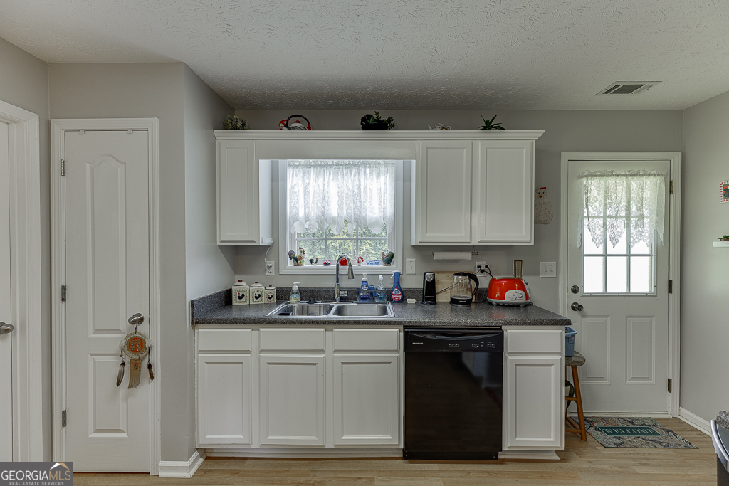 31 Coles Court Drive Commerce GA 30529