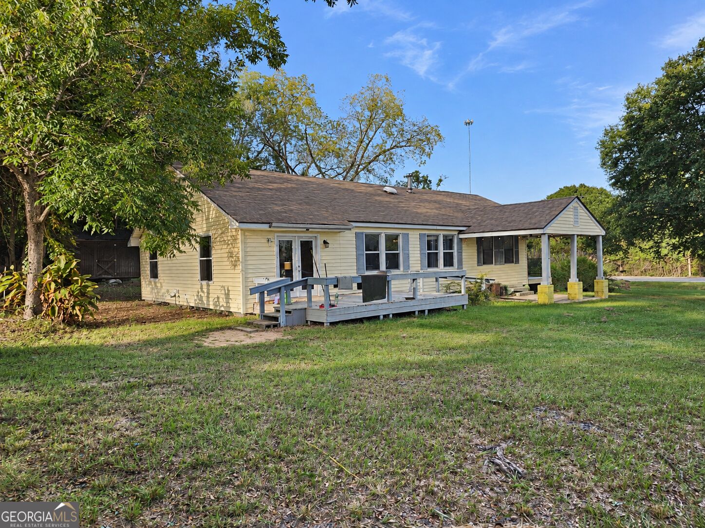 7056 Geneva Highway Box Springs GA 31801
