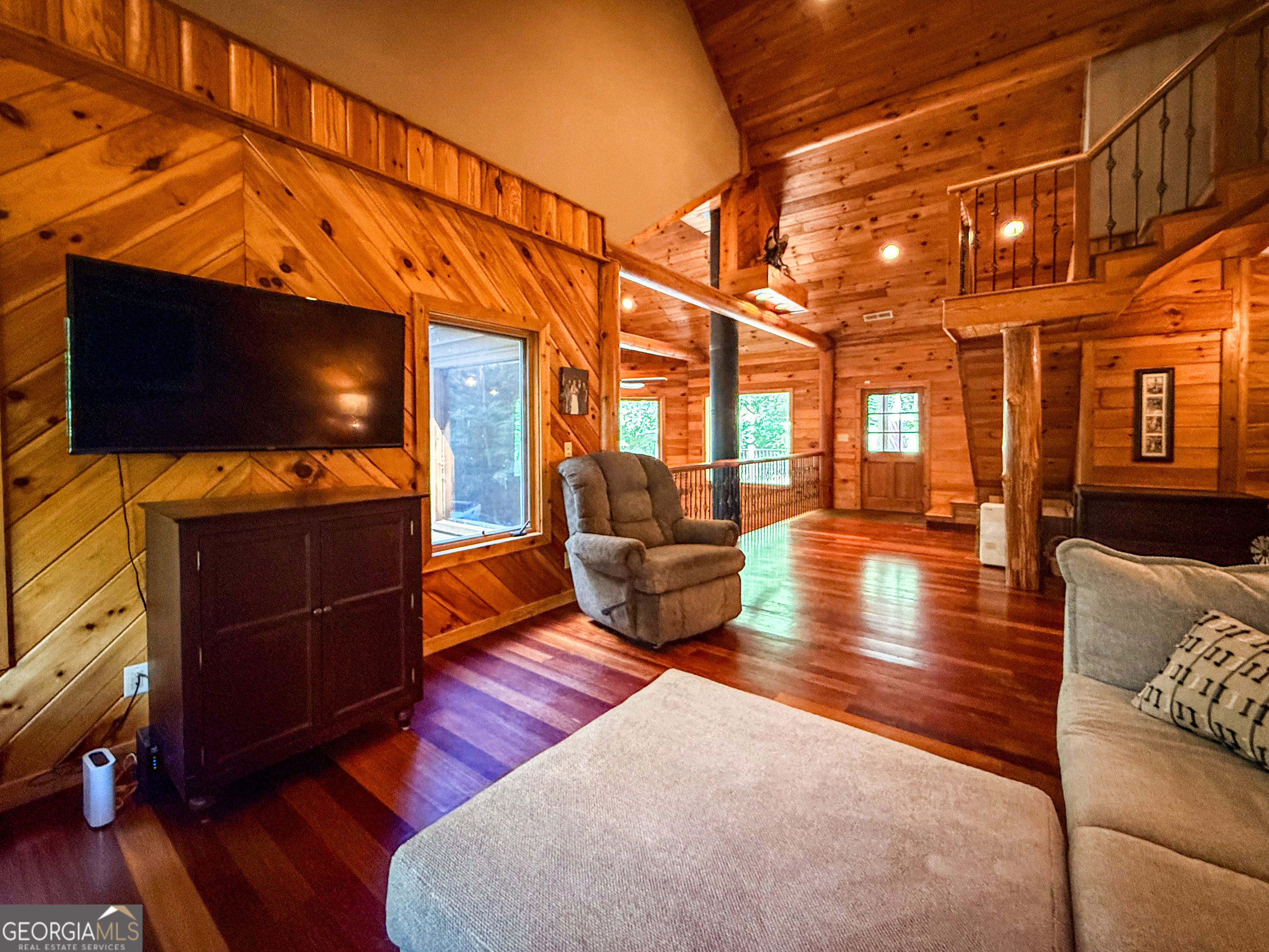 187 Still Water Way Demorest GA 30535