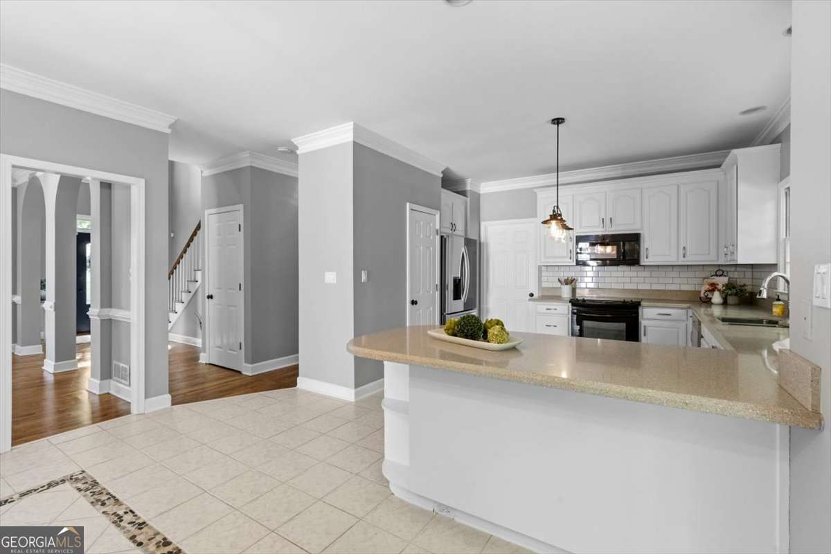 978 Laurel Springs Lane SW Marietta GA 30064