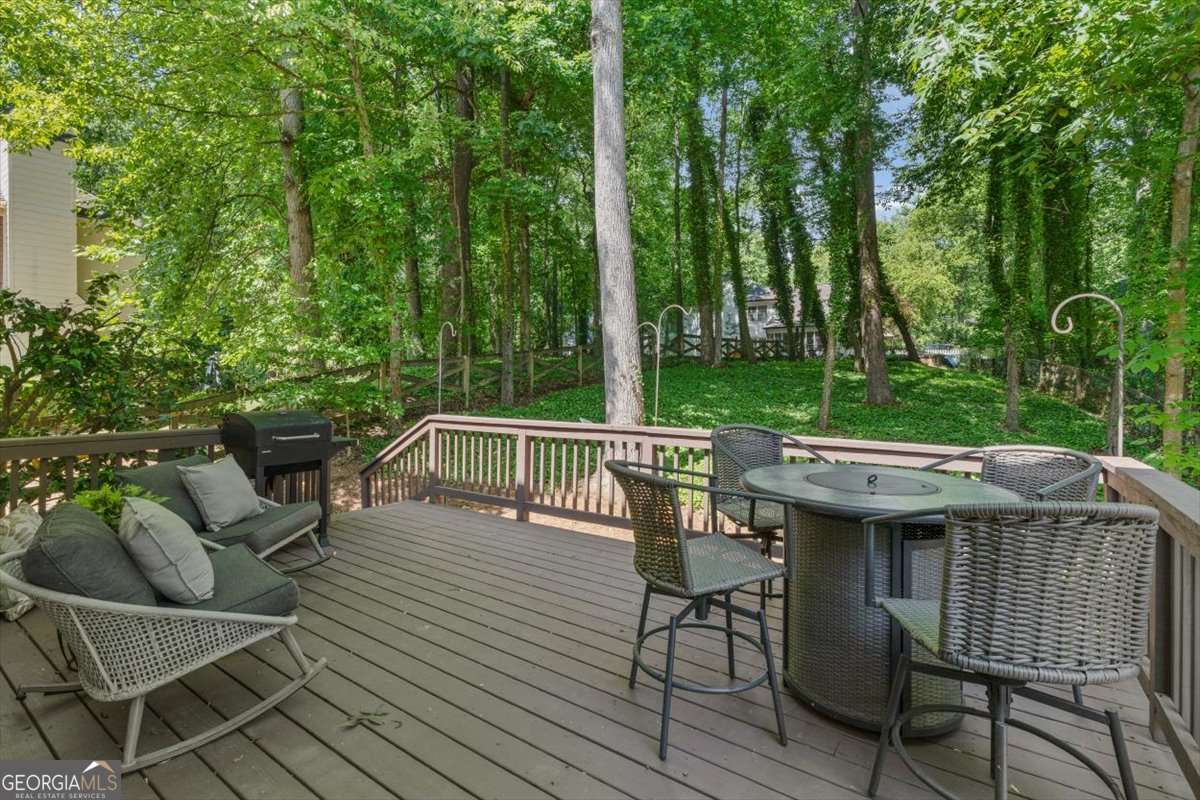 978 Laurel Springs Lane SW Marietta GA 30064