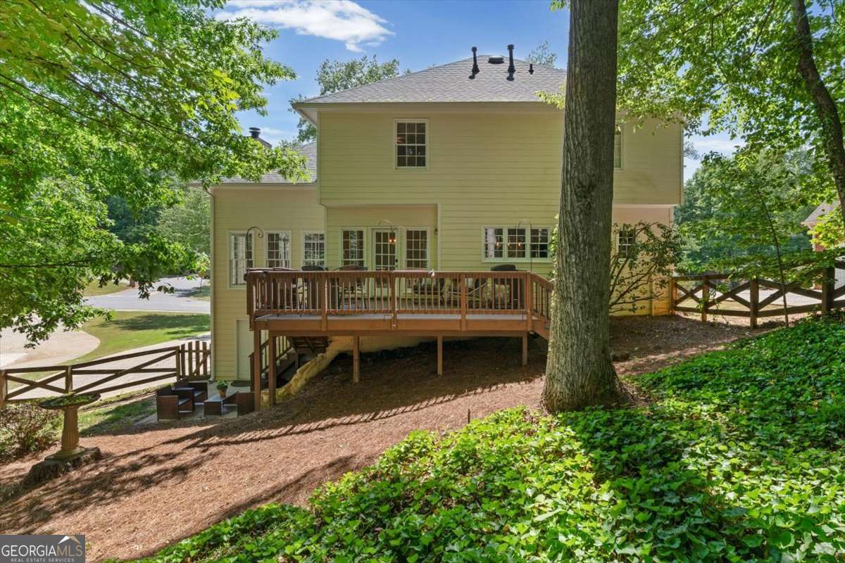 978 Laurel Springs Lane SW Marietta GA 30064