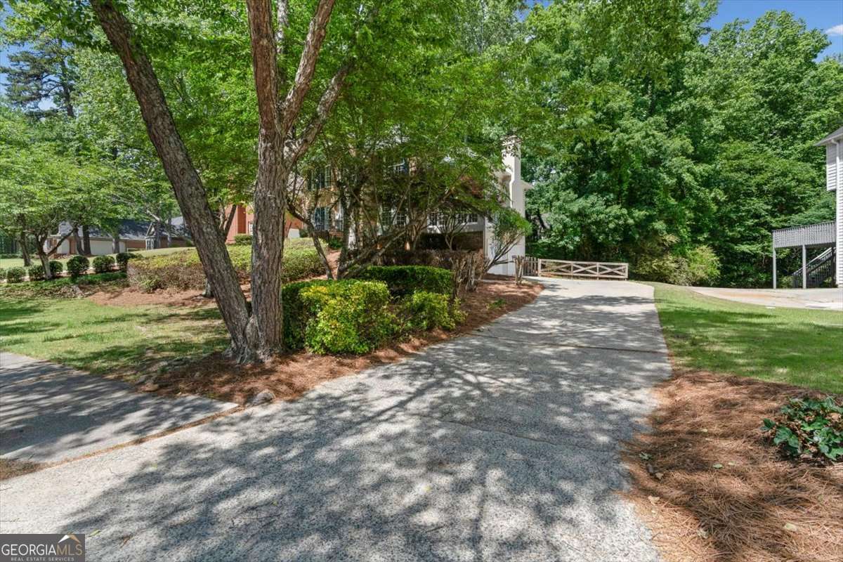 978 Laurel Springs Lane SW Marietta GA 30064