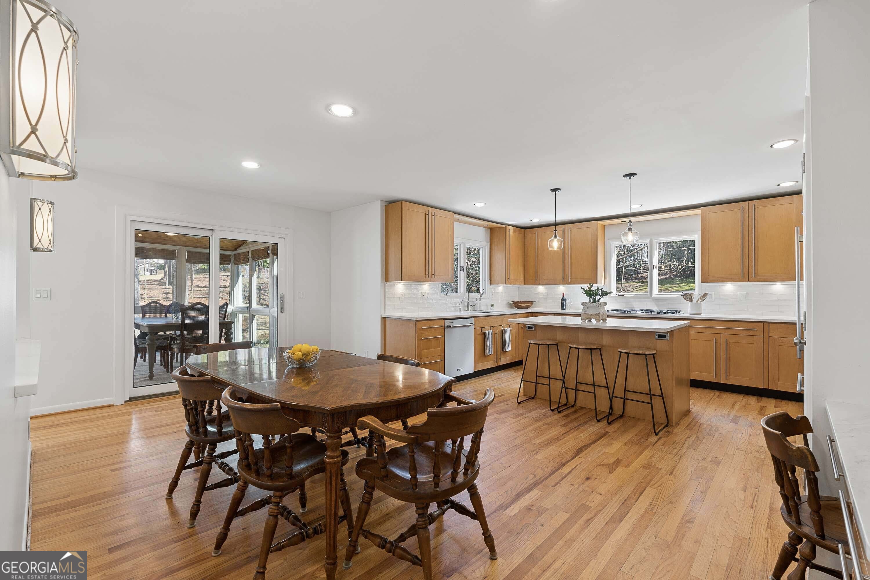 2270 Roxburgh Drive Roswell GA 30076