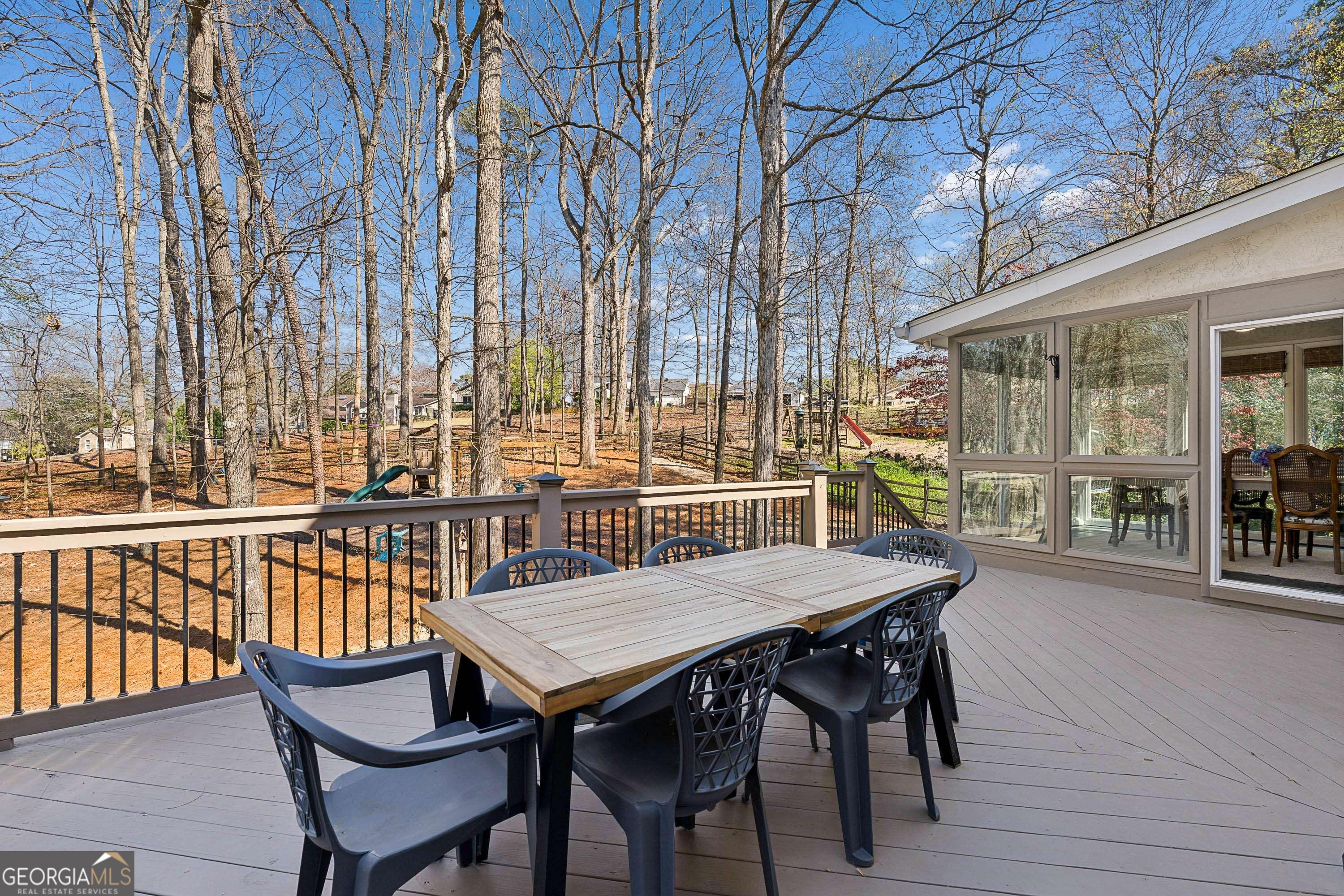 2270 Roxburgh Drive Roswell GA 30076