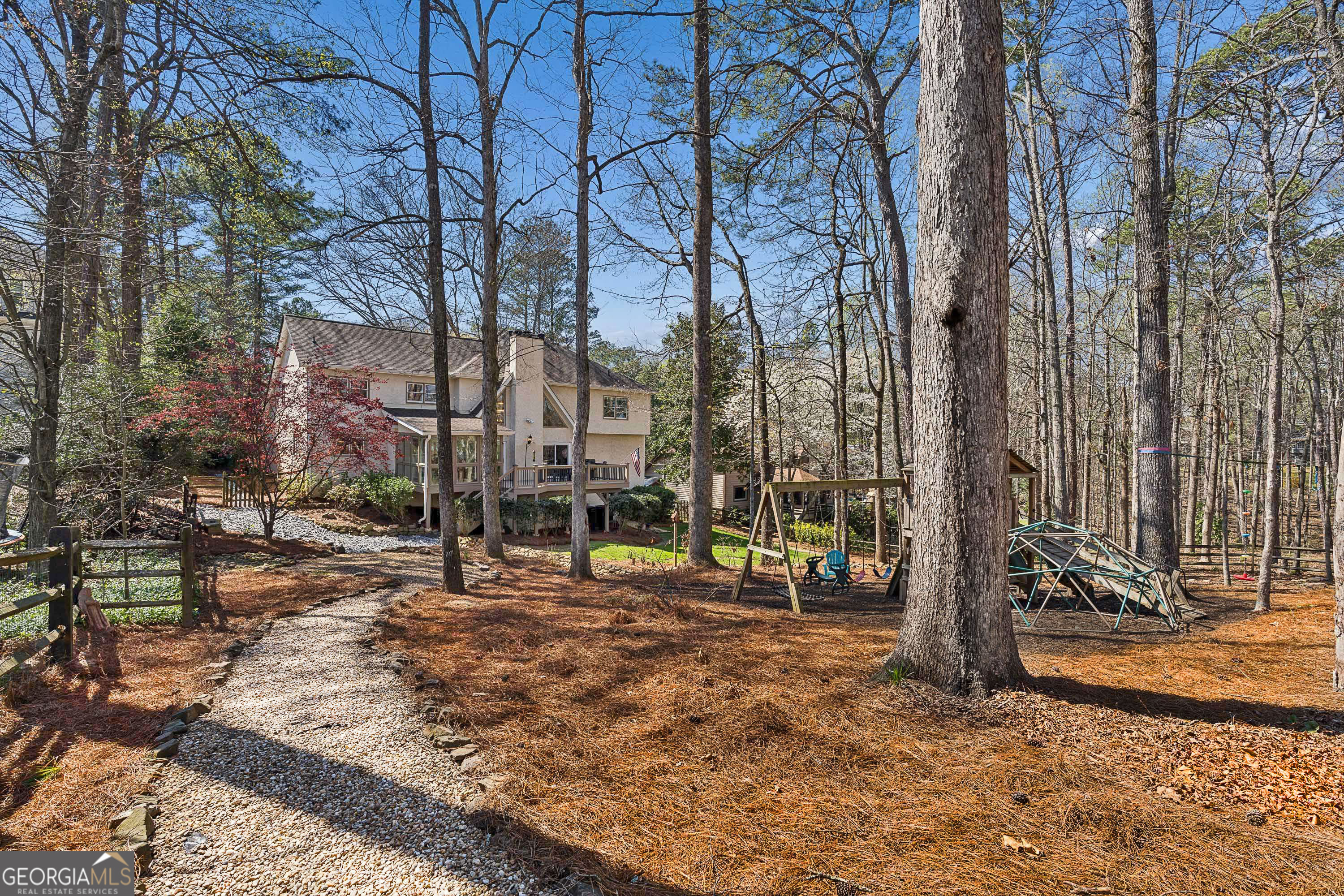 2270 Roxburgh Drive Roswell GA 30076