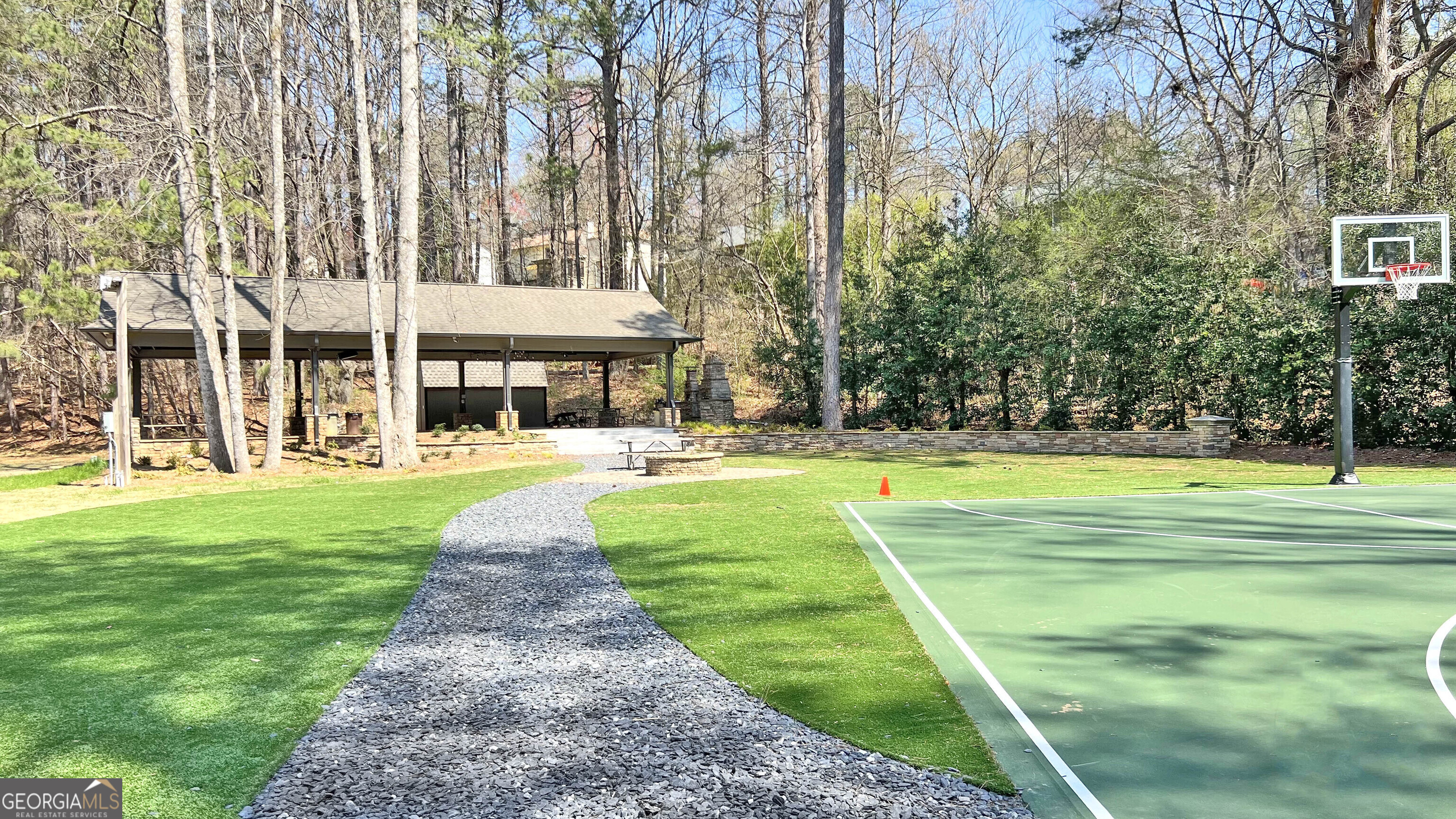2270 Roxburgh Drive Roswell GA 30076