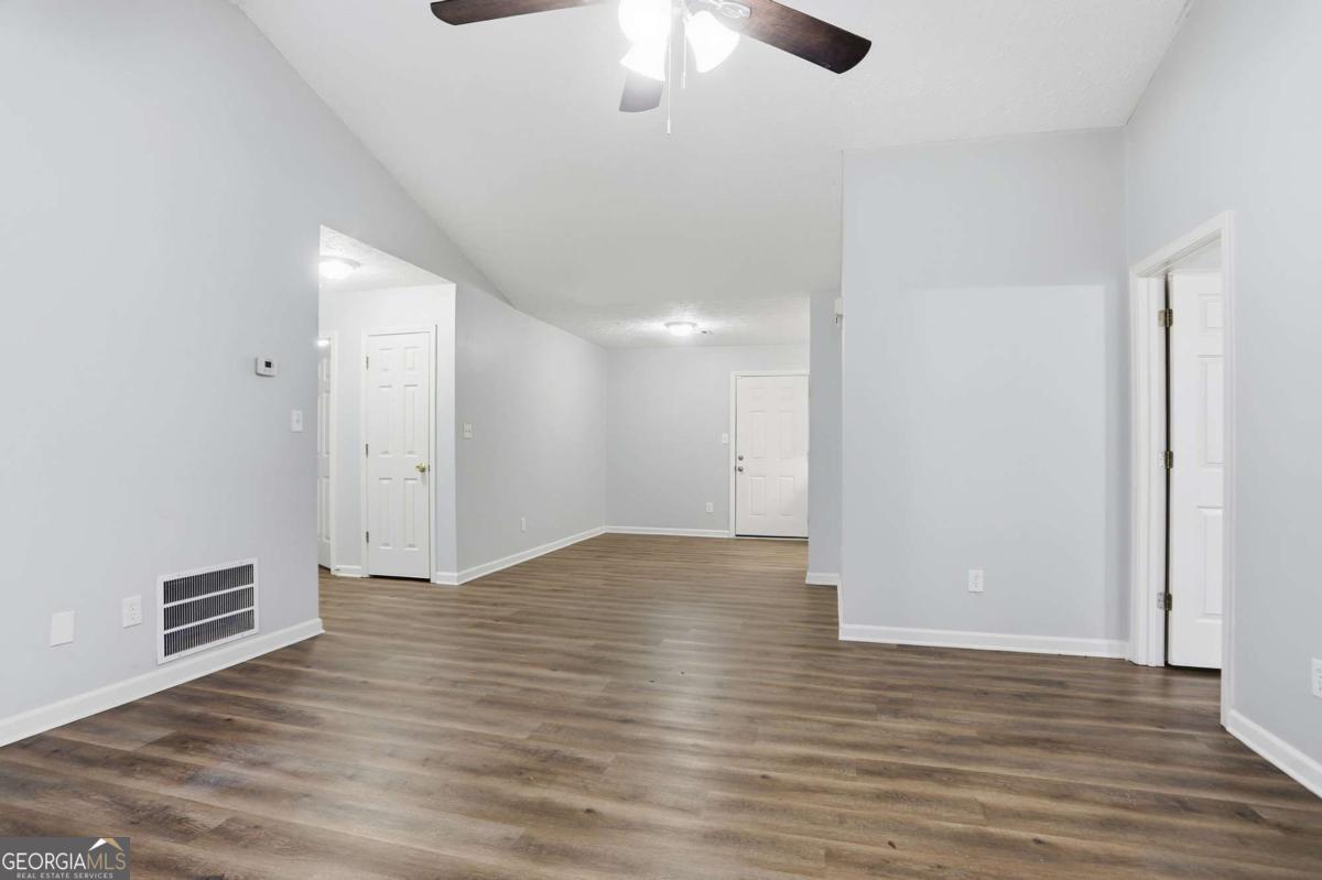 11066 Shannon Circle Hampton GA 30228