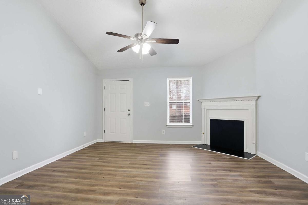 11066 Shannon Circle Hampton GA 30228