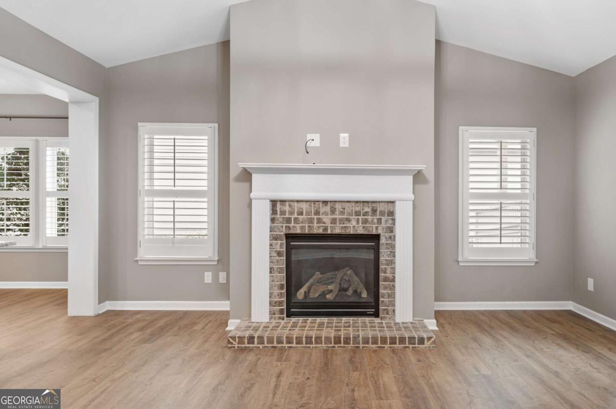 298 S Village Square Canton GA 30115