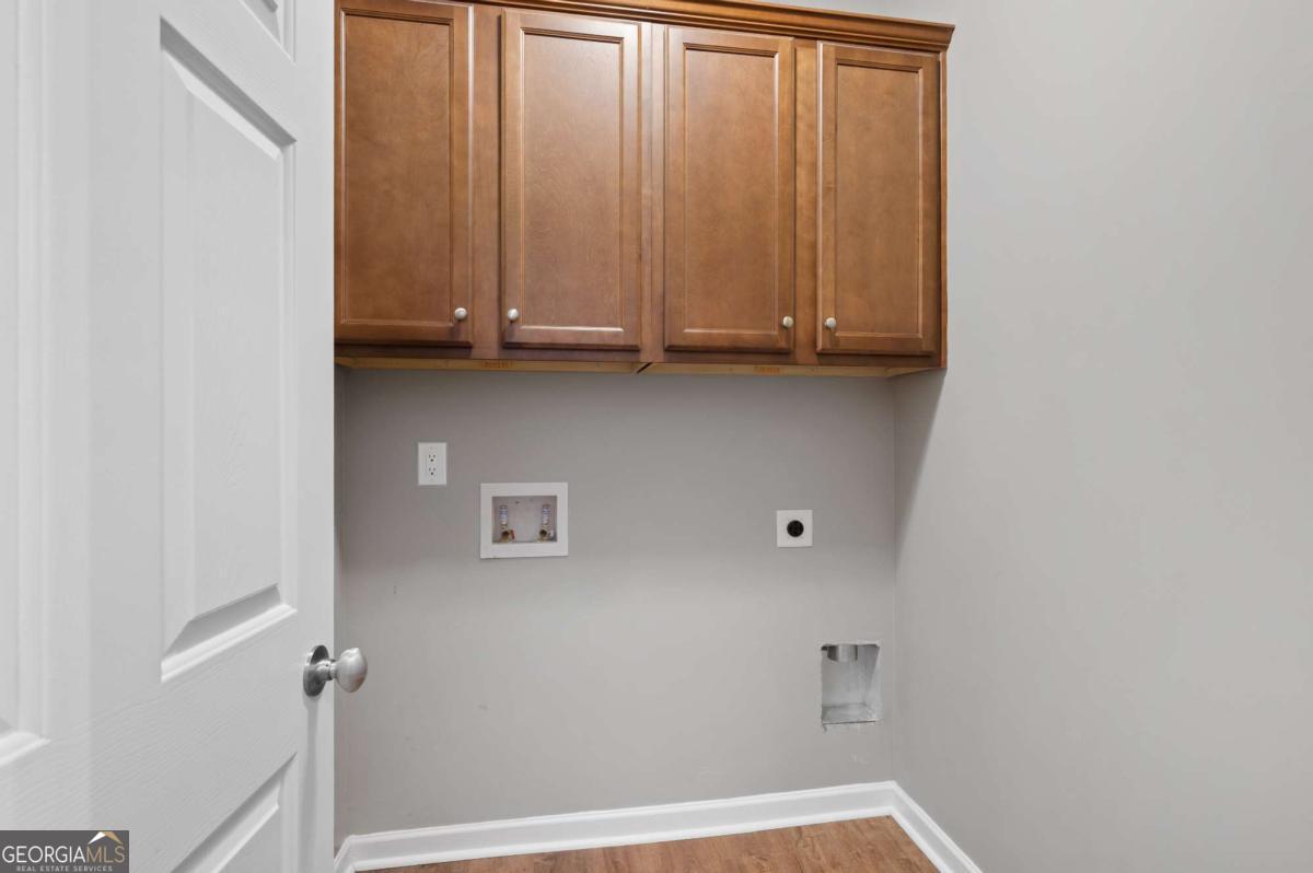 298 S Village Square Canton GA 30115