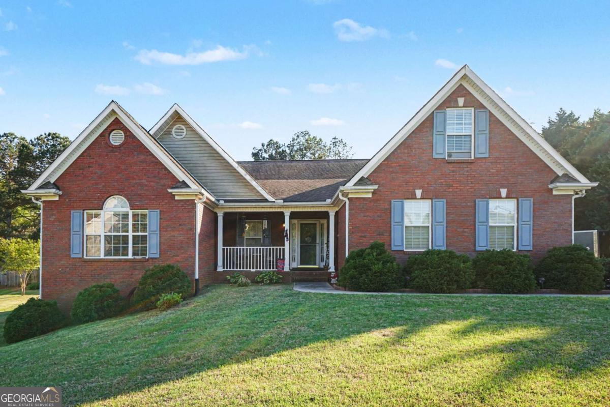 1405 Shiloh Oak Drive Loganville GA 30052