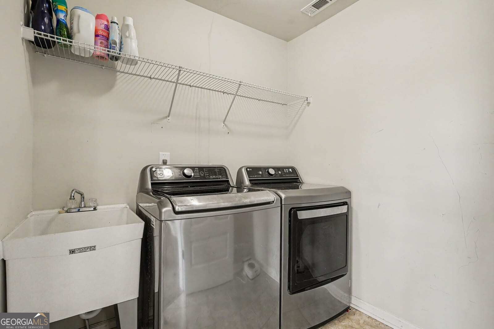 160 Feather Lane Jackson GA 30233