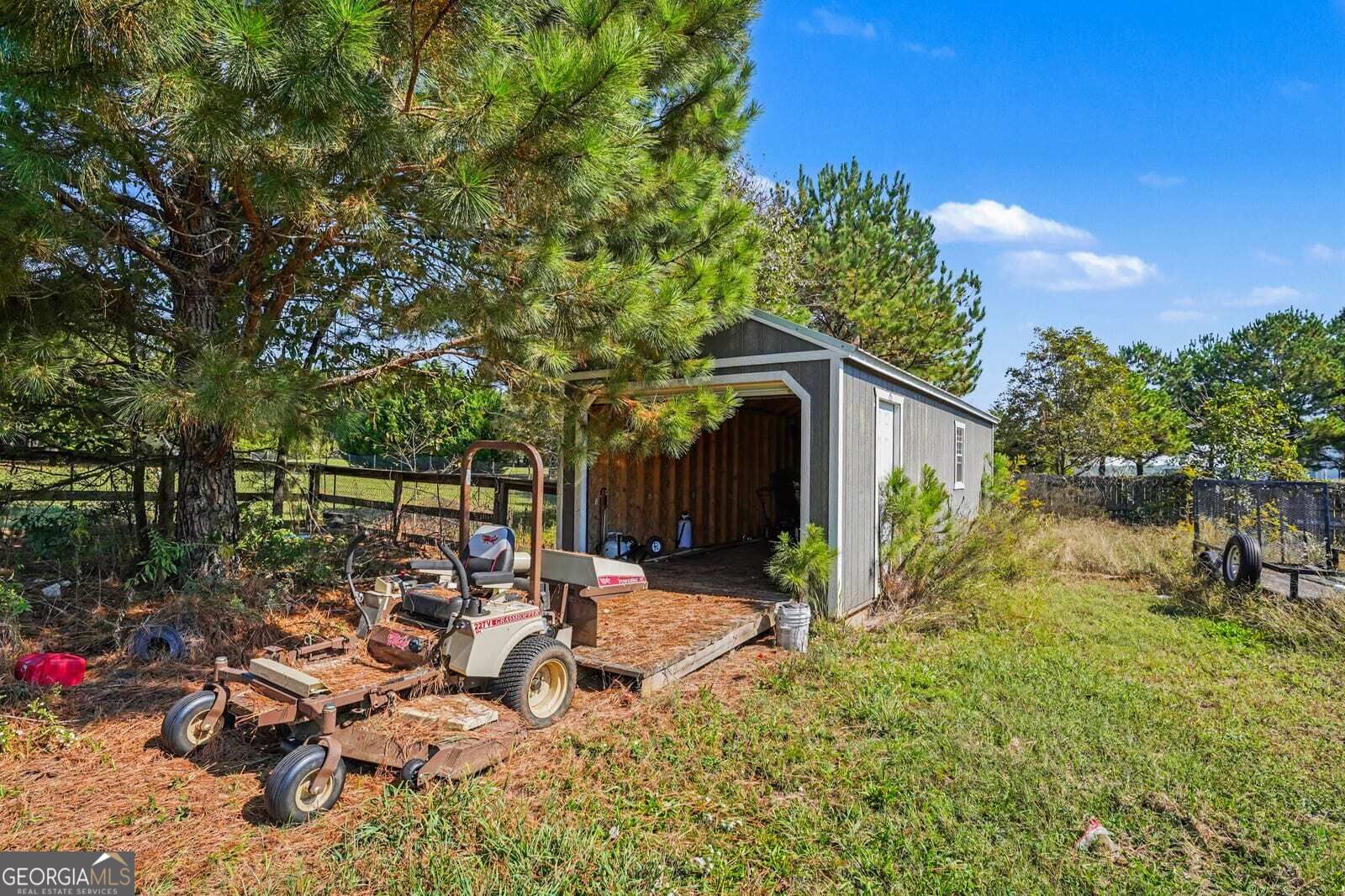 160 Feather Lane Jackson GA 30233
