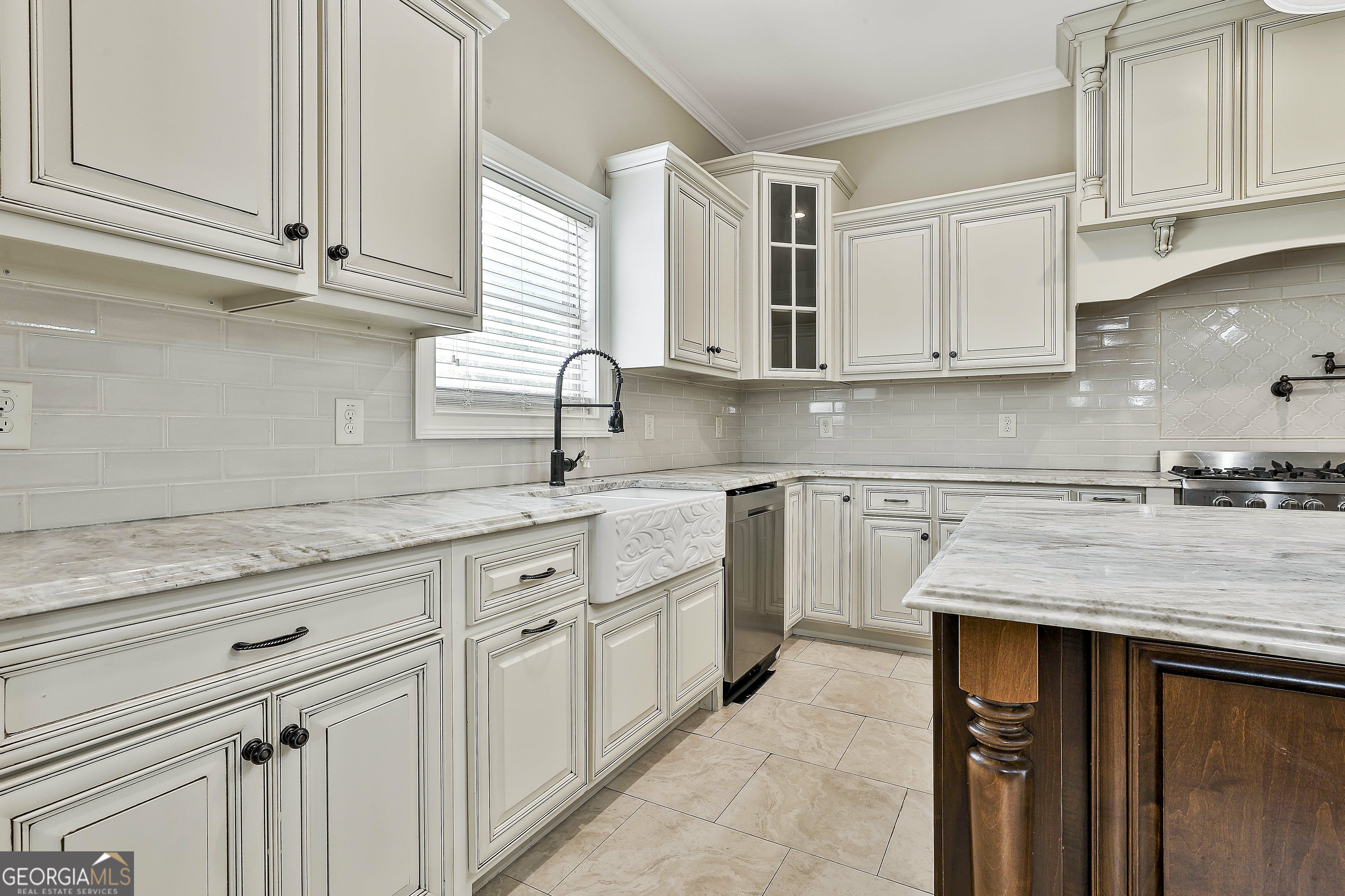 11 Main Street Newnan GA 30263