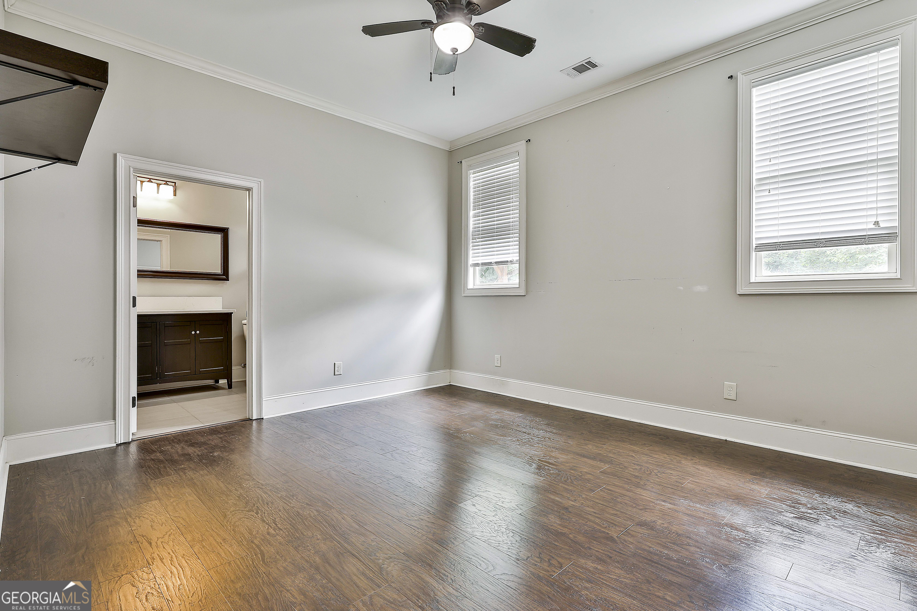 11 Main Street Newnan GA 30263