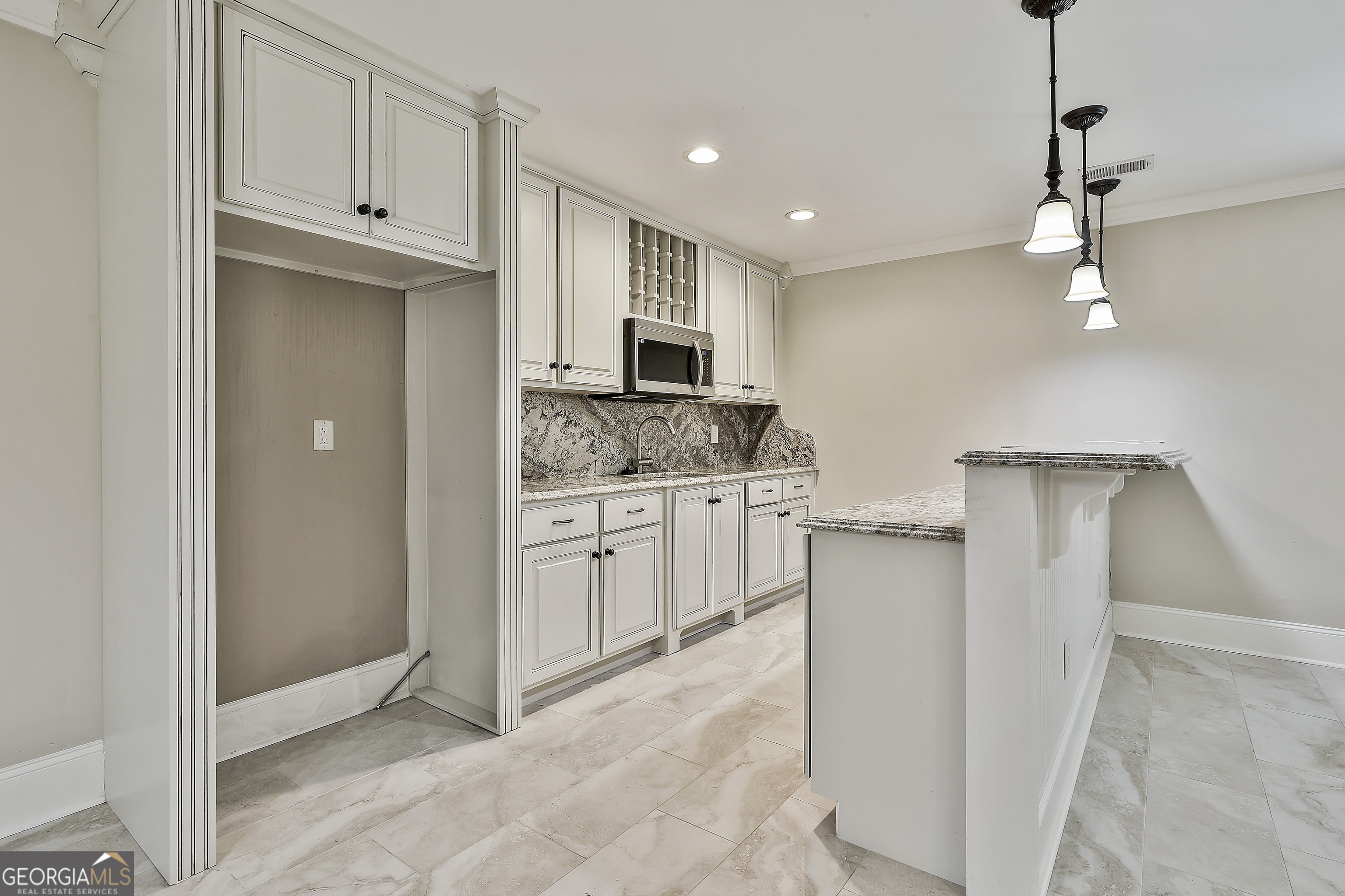 11 Main Street Newnan GA 30263