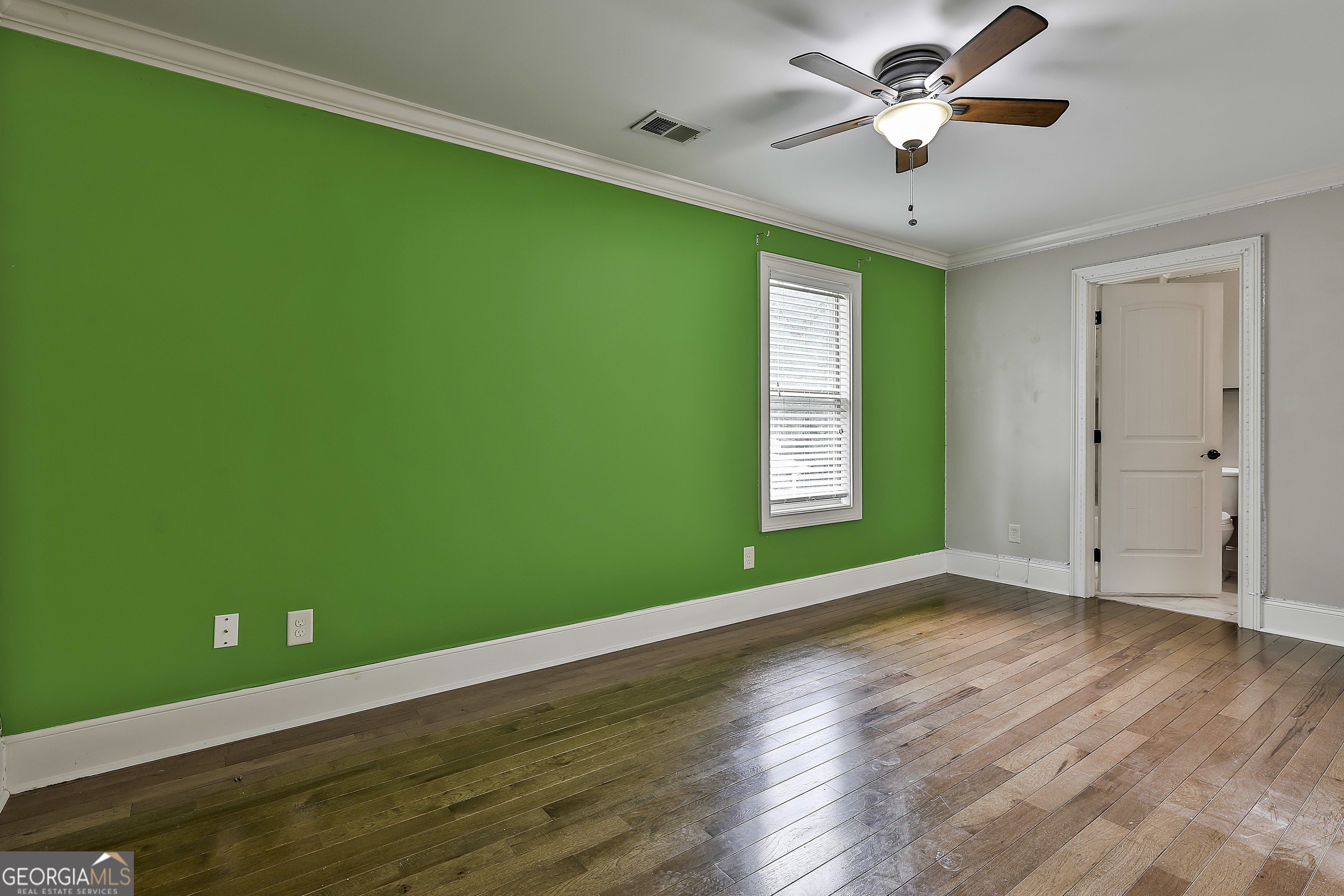 11 Main Street Newnan GA 30263