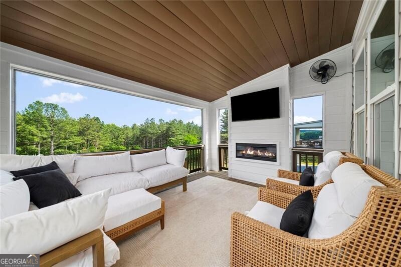 1071 Ridgeview Road Woodstock GA 30188
