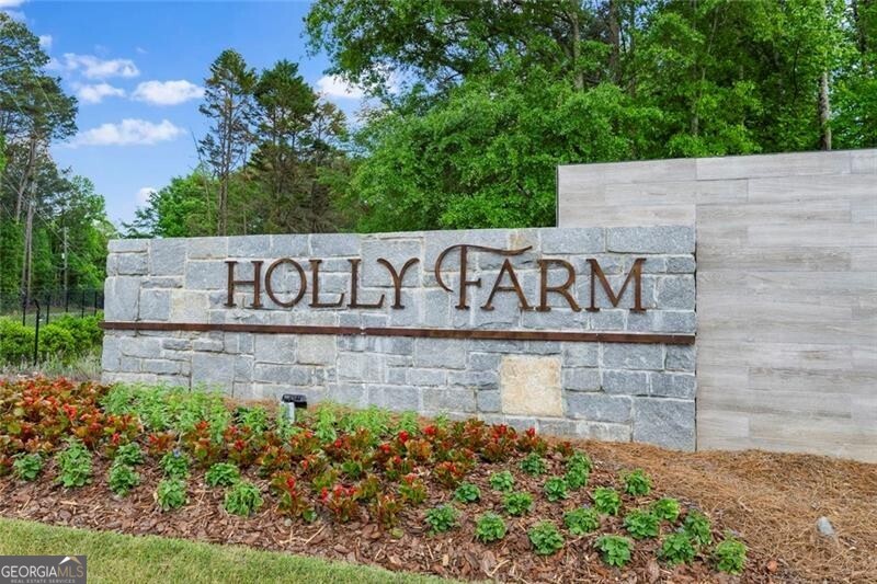 1071 Ridgeview Road Woodstock GA 30188