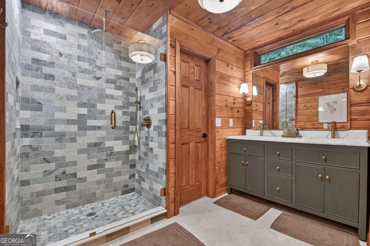 355 Happy Valley Lane Morganton GA 30560