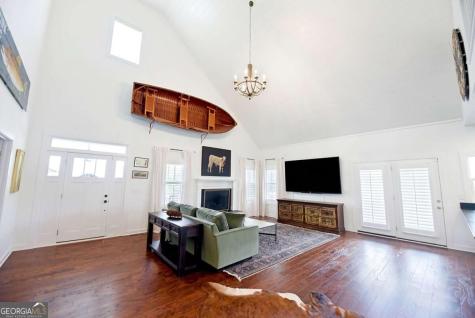 41 Hall Street Blue Ridge GA 30513