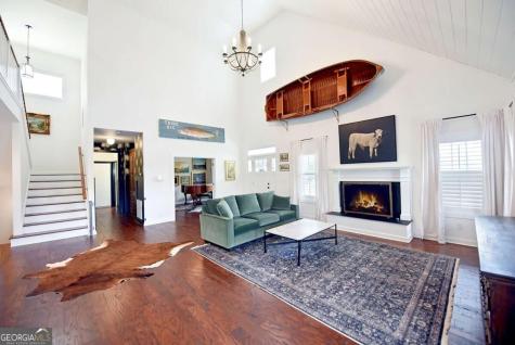41 Hall Street Blue Ridge GA 30513