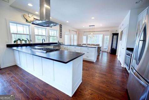 41 Hall Street Blue Ridge GA 30513