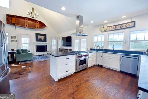 41 Hall Street Blue Ridge GA 30513