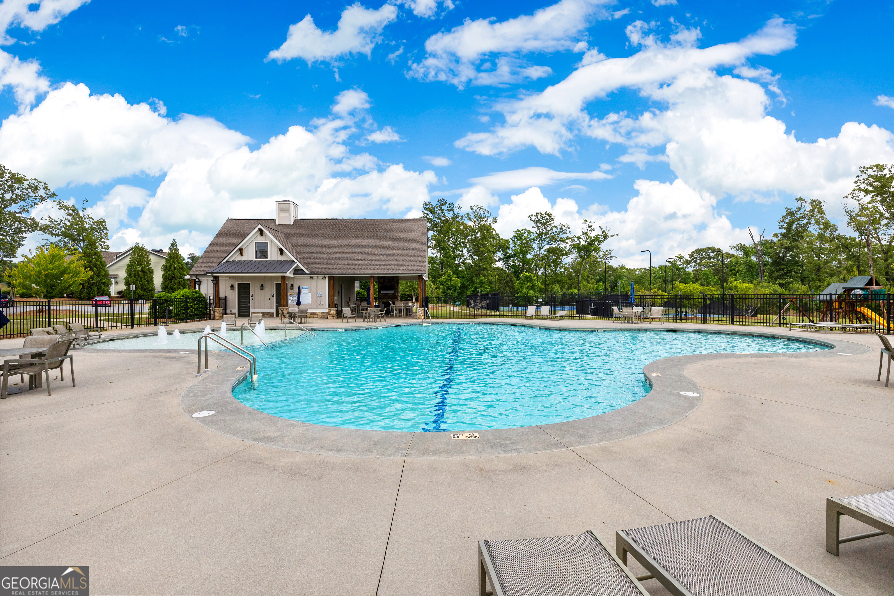 43 N Cove Drive Newnan GA 30263