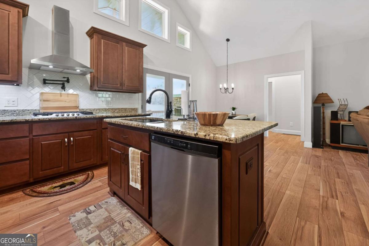 292 Highpoint Trail Blairsville GA 30512