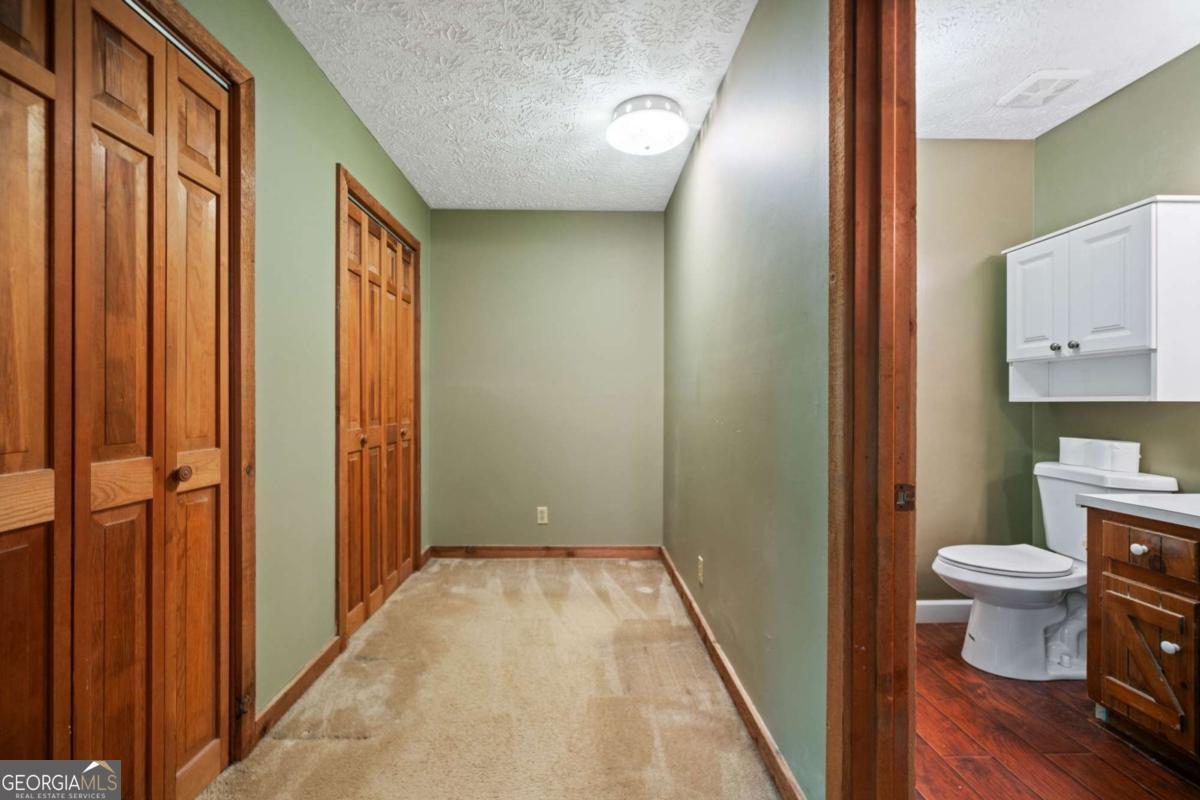 1996 Thomas Road Canton GA 30115