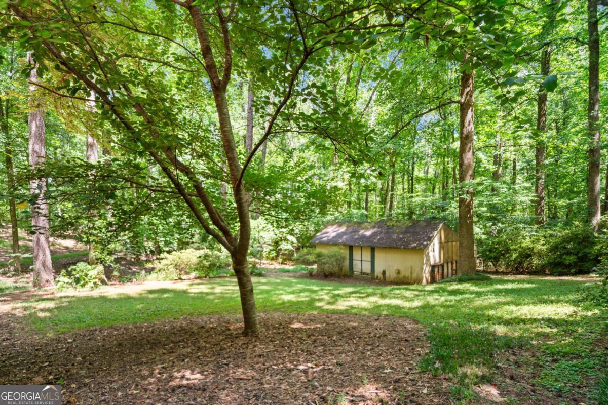 1996 Thomas Road Canton GA 30115