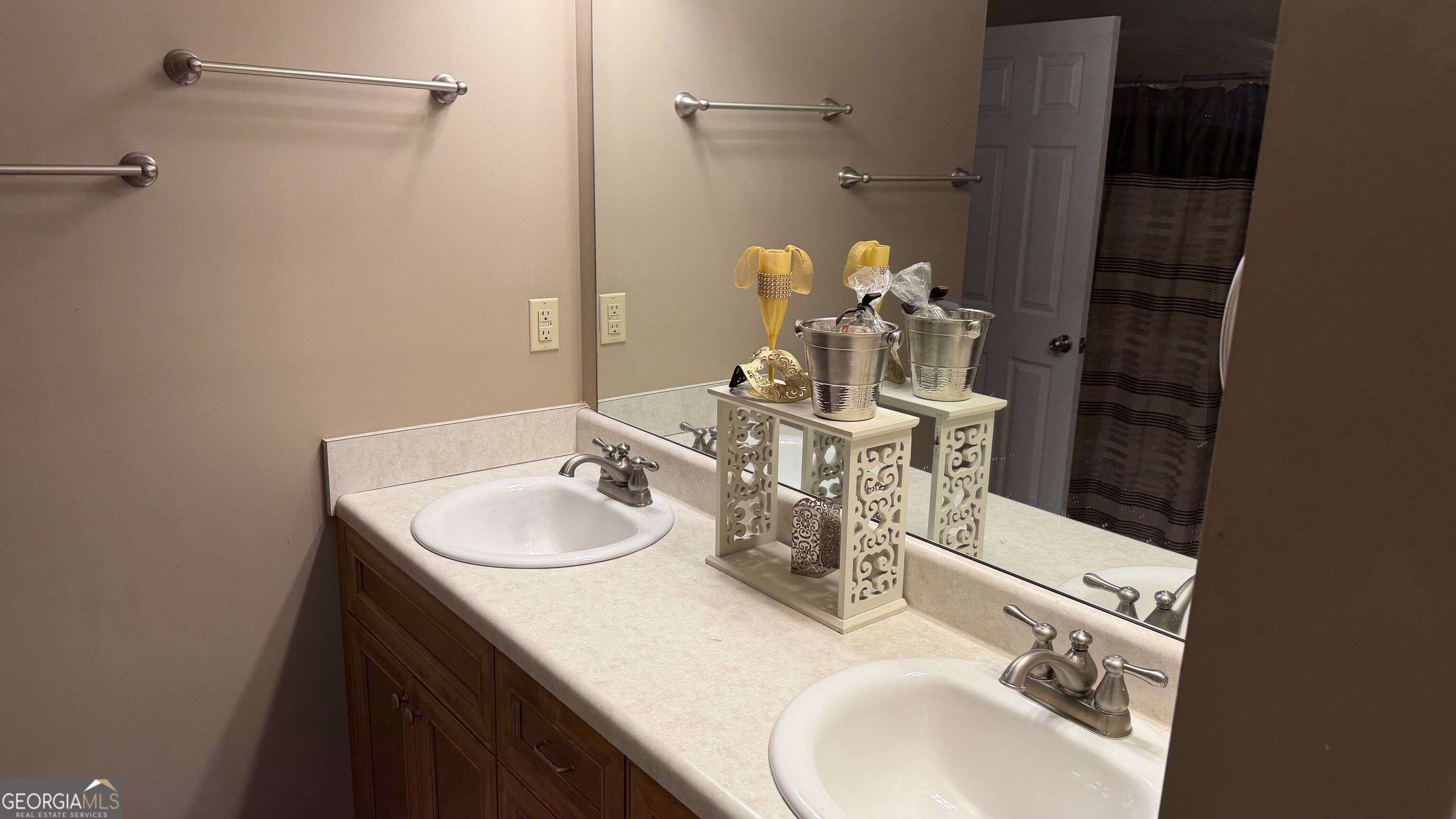 1801 Eva Lane Hephzibah GA 30815