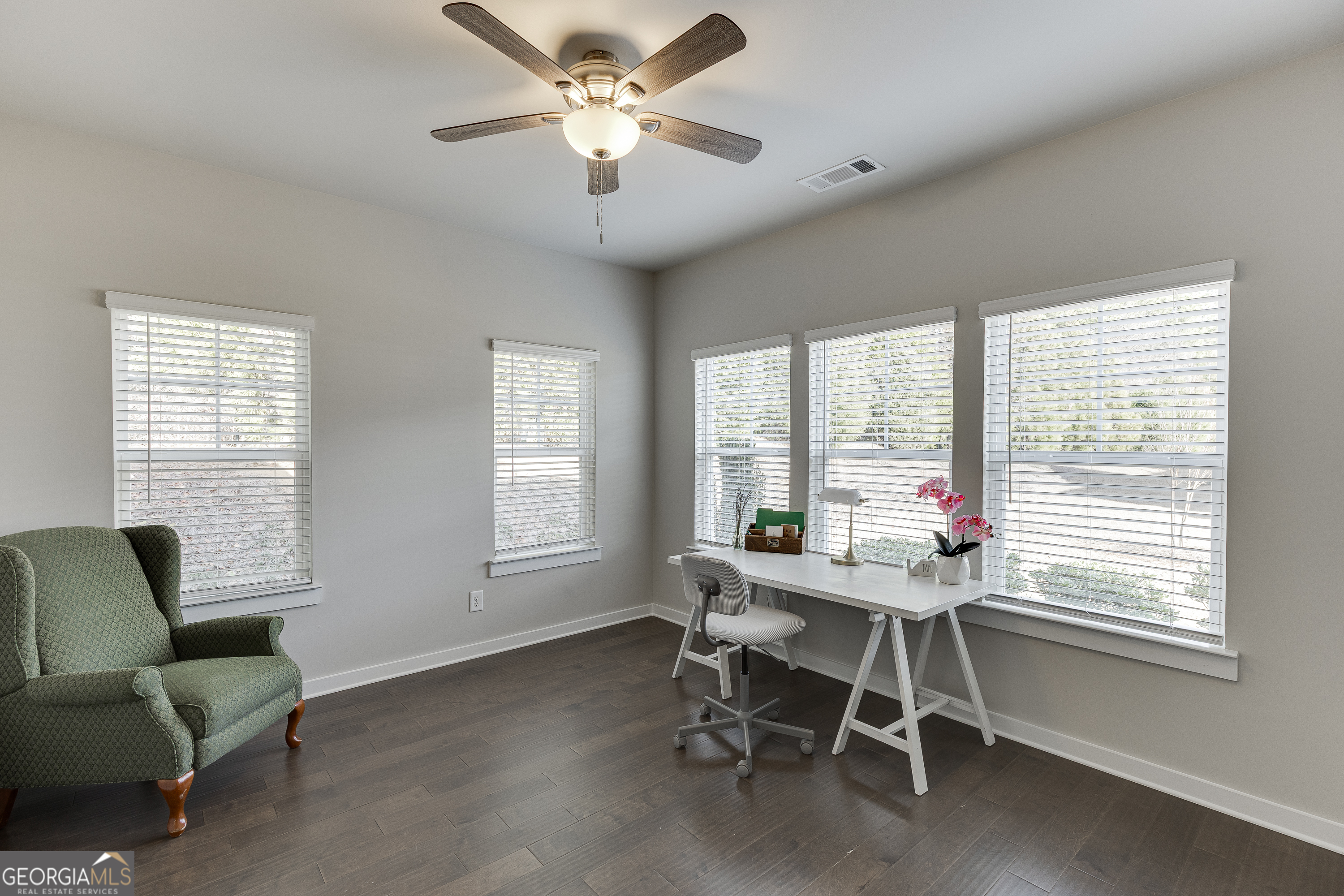2476 Rathburn Circle Loganville GA 30052